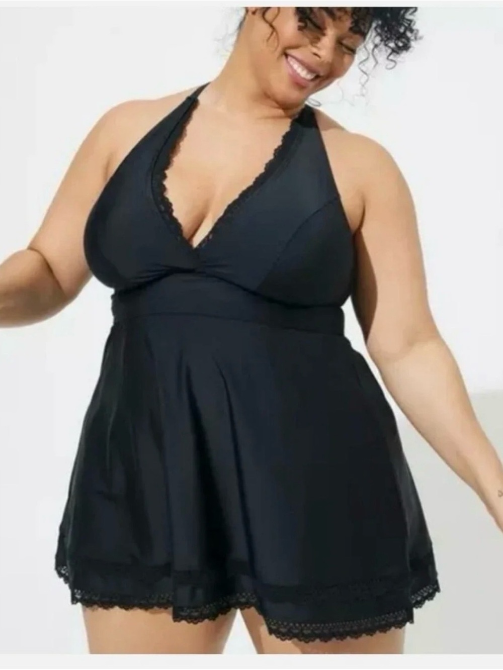 Torrid womens mid coverage lightly lined swim dress swimsuit size 1X NWT